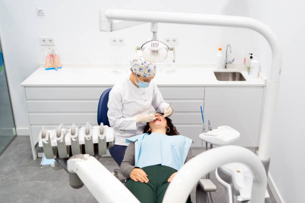 Best Tooth Extraction  in West Little River, FL